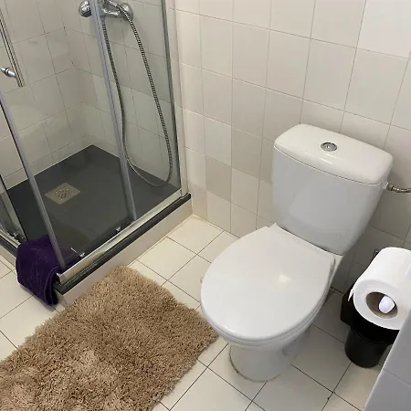 Friends 2 Хевиз