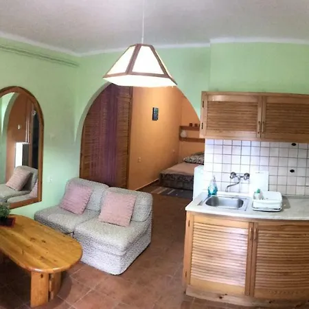 Friends 2 Apartment *
